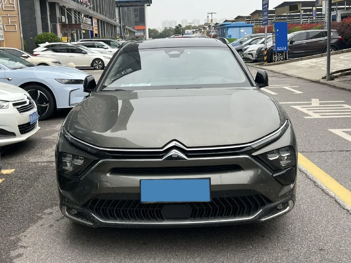 2021 Citroen C5 X 1.6T 175HP L4 8AT,autocango,china used car exporter,china ev exporter,chinese used car exporter,chinese used ev exporter
