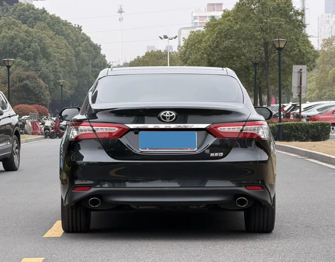 2019 Toyota Camry 2.5L 209HP L4 8AT,autocango,china used car exporter,china ev exporter,chinese used car exporter,chinese used ev exporter