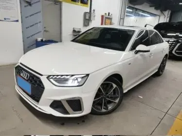 2023 Audi A4L 2.0T 190HP L4 7DCT,autocango,china used car exporter,china ev exporter,chinese used car exporter,chinese used ev exporter