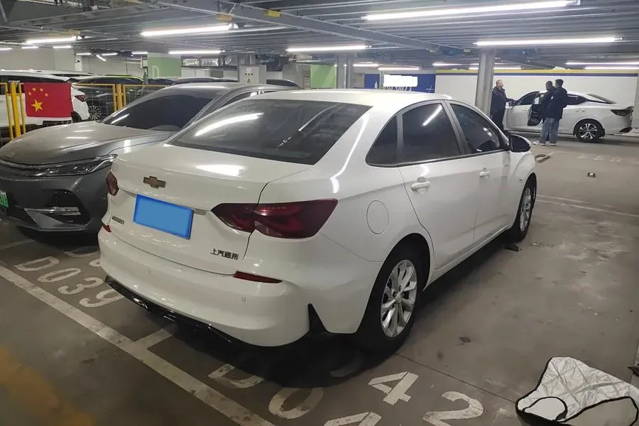 2024 Chevrolet Monza 1.5L 113HP L4 6DCT,autocango,china used car exporter,china ev exporter,chinese used car exporter,chinese used ev exporter