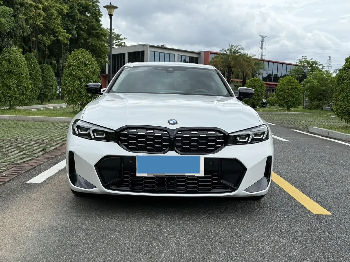 2023 BMW 3 Series 2.0T 184HP L4 8AT,autocango,china used car exporter,china ev exporter,chinese used car exporter,chinese used ev exporter