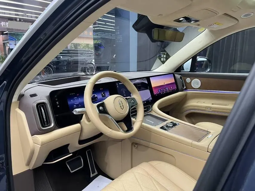 2024 AITO AITO M9 1.5T 152HP L4 REEV 42KWH,autocango,china used car exporter,china ev exporter,chinese used car exporter,chinese used ev exporter