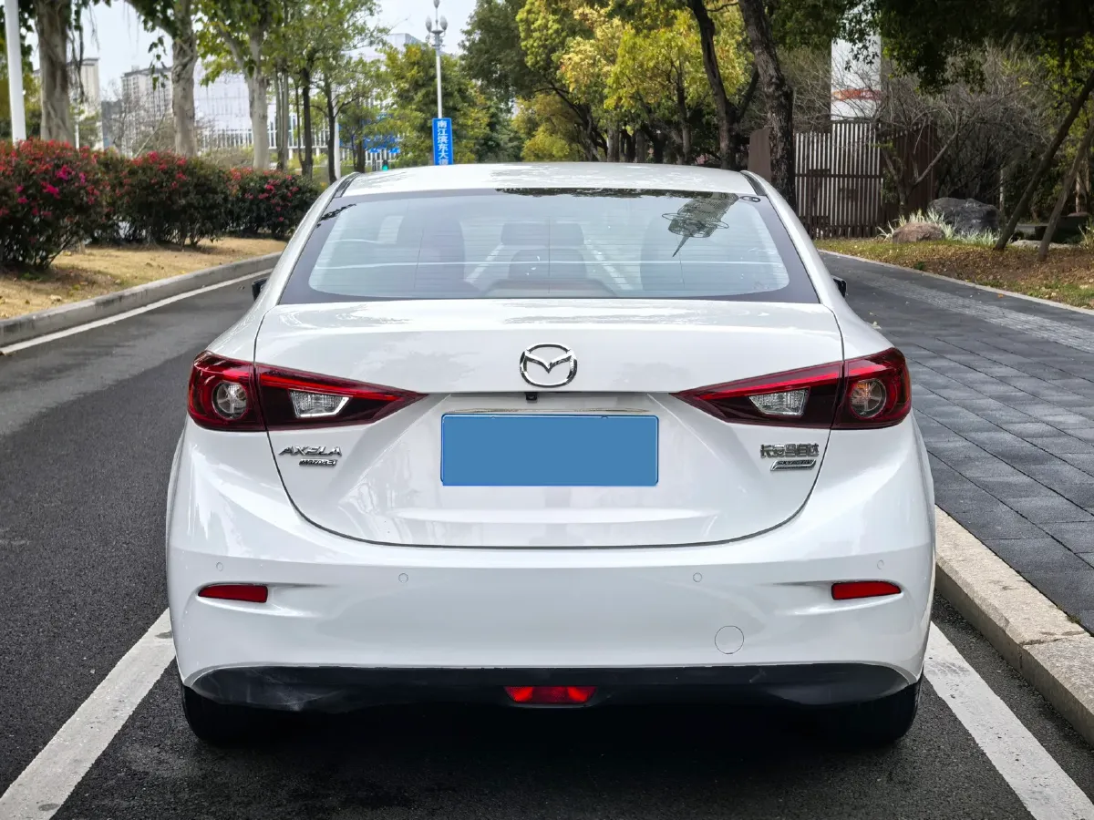 2017 Mazda 3 Axela 1.5L 117HP L4 6AT,autocango,china used car exporter,china ev exporter,chinese used car exporter,chinese used ev exporter