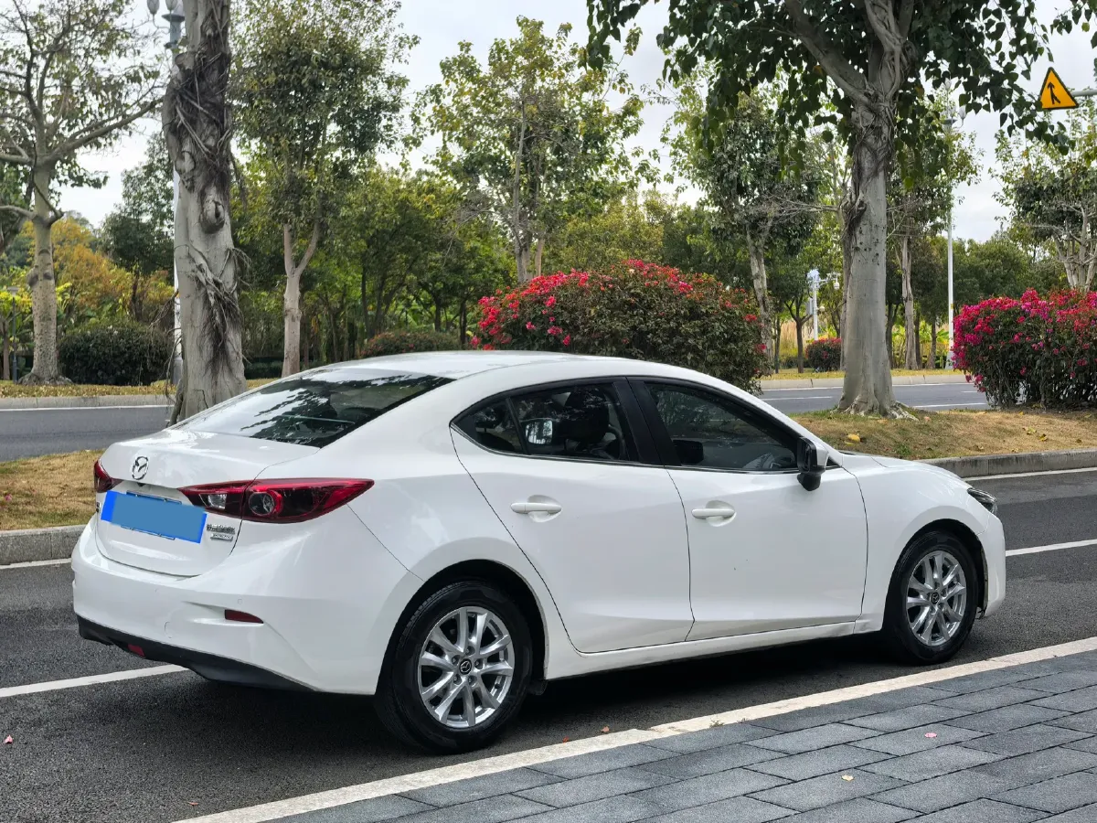 2017 Mazda 3 Axela 1.5L 117HP L4 6AT,autocango,china used car exporter,china ev exporter,chinese used car exporter,chinese used ev exporter