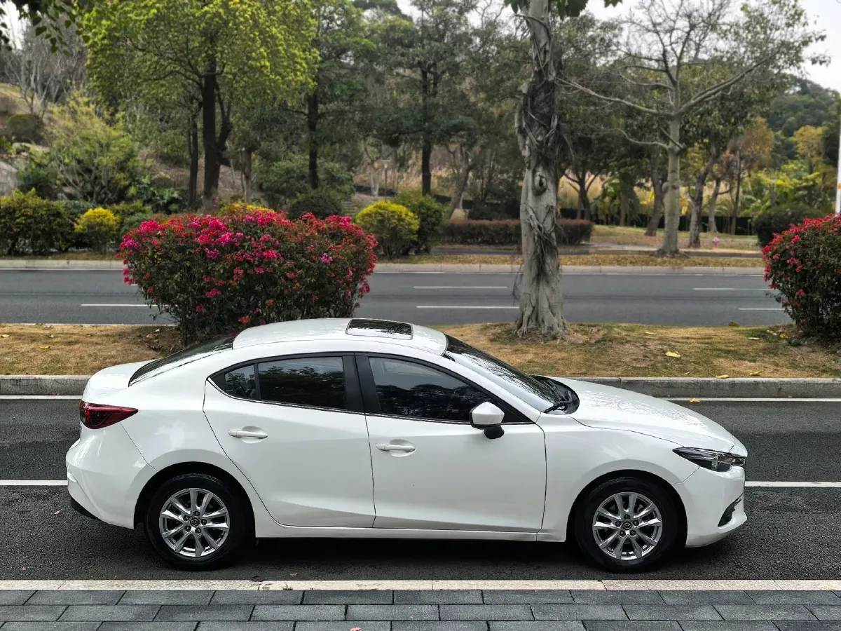 2017 Mazda 3 Axela 1.5L 117HP L4 6AT,autocango,china used car exporter,china ev exporter,chinese used car exporter,chinese used ev exporter