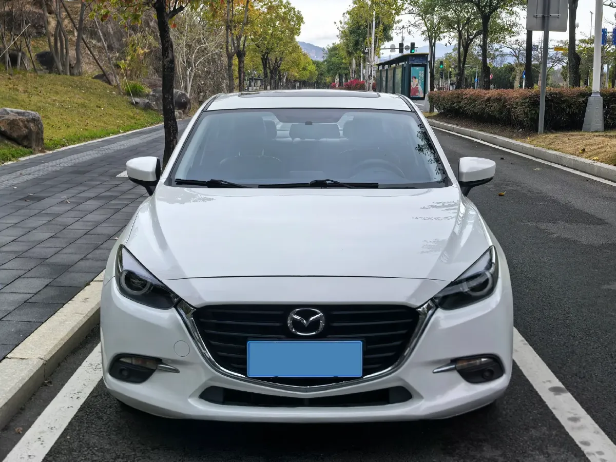 2017 Mazda 3 Axela 1.5L 117HP L4 6AT,autocango,china used car exporter,china ev exporter,chinese used car exporter,chinese used ev exporter