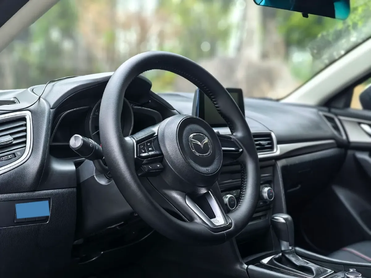 2017 Mazda 3 Axela 1.5L 117HP L4 6AT,autocango,china used car exporter,china ev exporter,chinese used car exporter,chinese used ev exporter