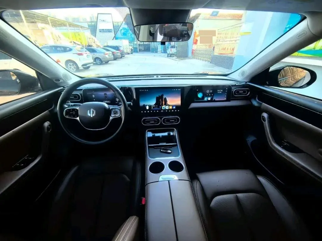 2023 Leapmotor C11 Range Extended 131HP REEV 43.74KWH,autocango,china used car exporter,china ev exporter,chinese used car exporter,chinese used ev exporter