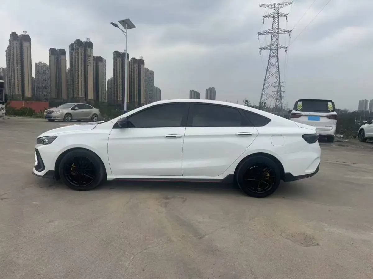 2022 Geely Binray 1.5T 181HP L4 7DCT,autocango,china used car exporter,china ev exporter,chinese used car exporter,chinese used ev exporter