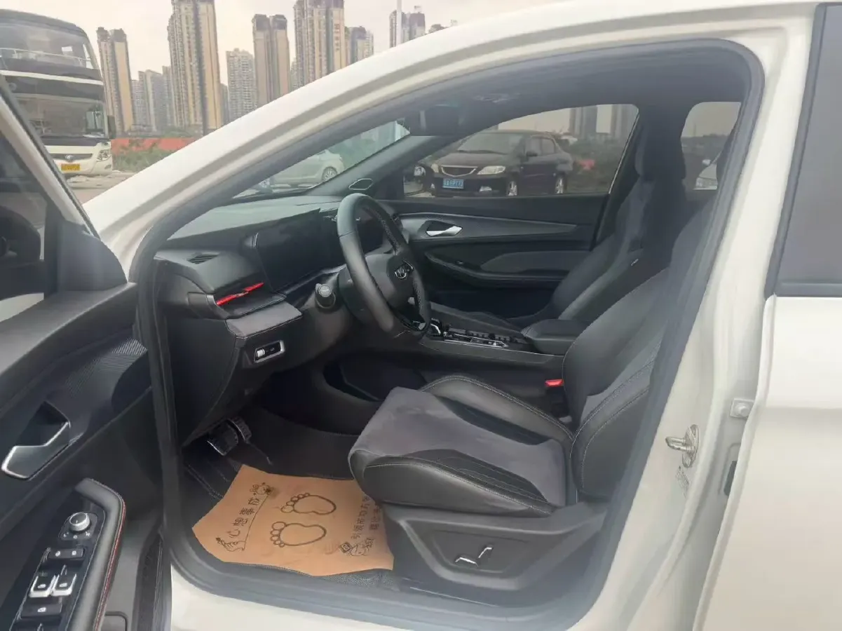 2022 Geely Binray 1.5T 181HP L4 7DCT,autocango,china used car exporter,china ev exporter,chinese used car exporter,chinese used ev exporter