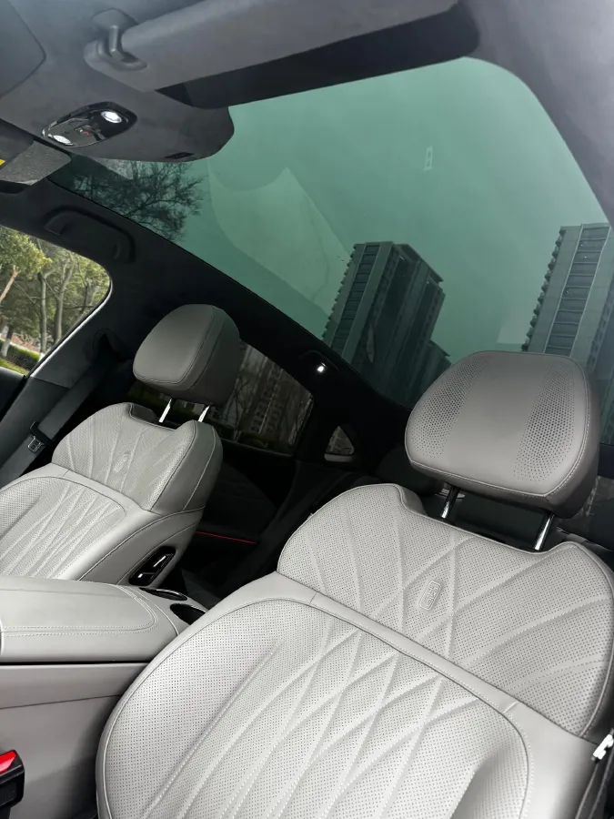 2025 Geely Galaxy Starshine 8 1.5T 163HP L4 3DHT PHEV 27.69KWH,autocango,china used car exporter,china ev exporter,chinese used car exporter,chinese used ev exporter