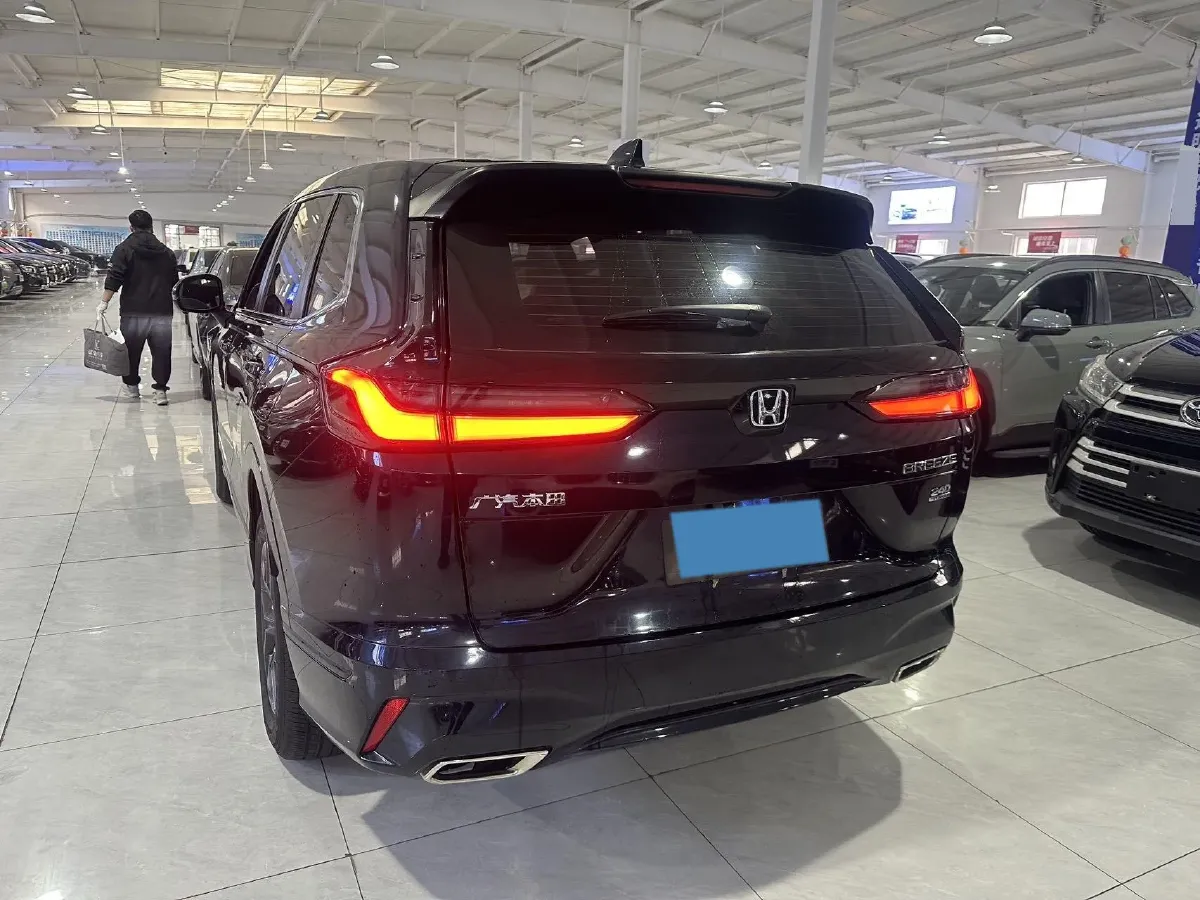 2023 Honda Breeze 1.5T 193HP L4 CVT,autocango,china used car exporter,china ev exporter,chinese used car exporter,chinese used ev exporter