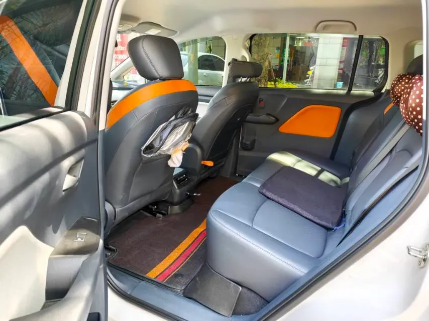 2020 Roewe i6 1.5T 169HP L4 7DCT,autocango,china used car exporter,china ev exporter,chinese used car exporter,chinese used ev exporter