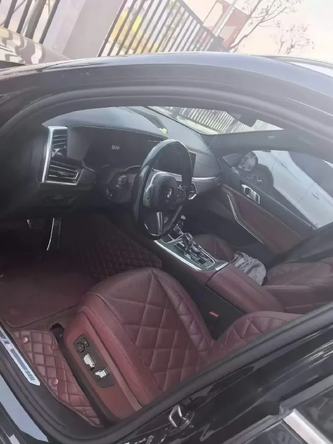 2022 BMW X5 3.0T 333HP L6 8AT,autocango,china used car exporter,china ev exporter,chinese used car exporter,chinese used ev exporter