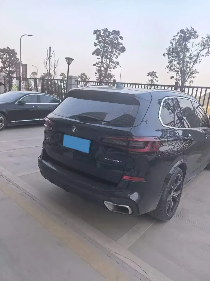 2022 BMW X5 3.0T 333HP L6 8AT,autocango,china used car exporter,china ev exporter,chinese used car exporter,chinese used ev exporter