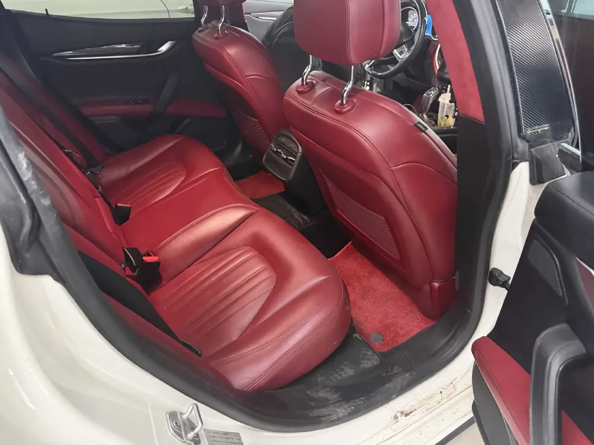 2018 Maserati Ghibli 3.0T 350HP V6 8AT,autocango,china used car exporter,china ev exporter,chinese used car exporter,chinese used ev exporter