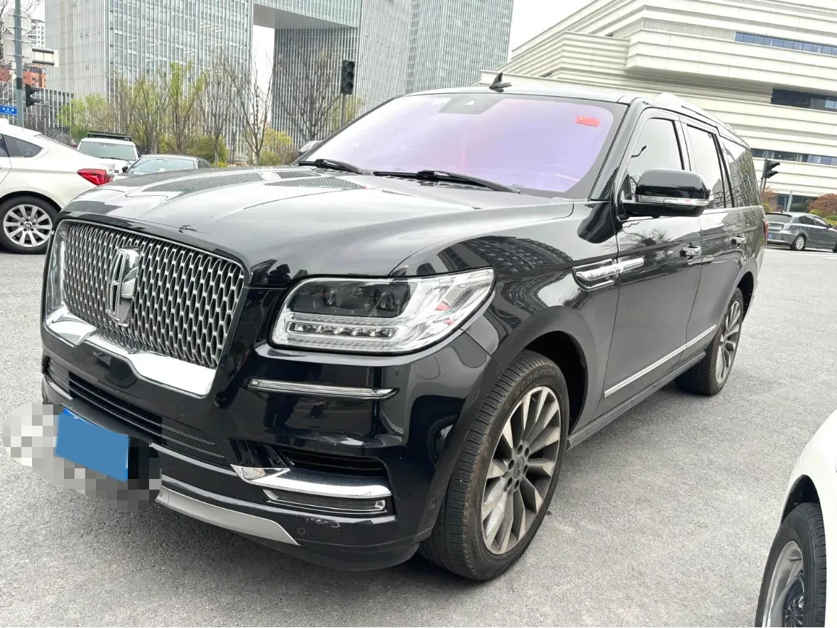 2019 Lincoln Navigator 3.5T 388HP V6 10AT,autocango,china used car exporter,china ev exporter,chinese used car exporter,chinese used ev exporter