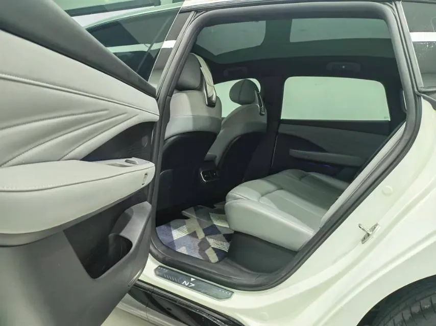 2025 Nissan N7 BEV 58KWH,autocango,china used car exporter,china ev exporter,chinese used car exporter,chinese used ev exporter