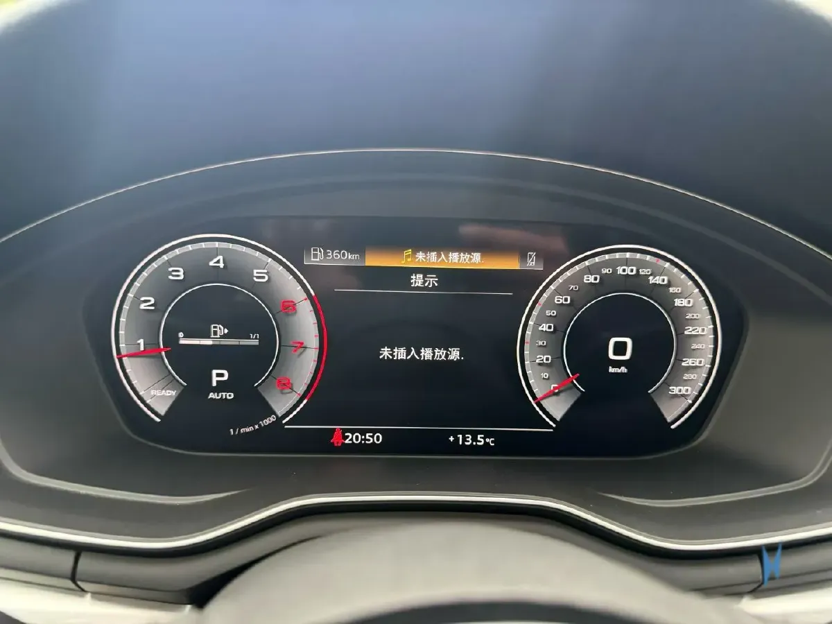 2020 Audi A4L 2.0T 190HP L4 7DCT,autocango,china used car exporter,china ev exporter,chinese used car exporter,chinese used ev exporter