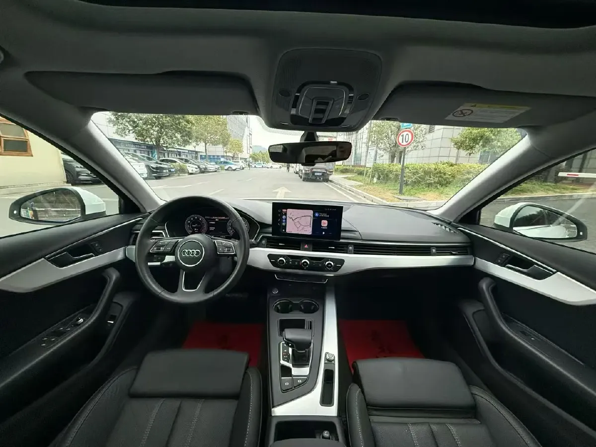 2020 Audi A4L 2.0T 190HP L4 7DCT,autocango,china used car exporter,china ev exporter,chinese used car exporter,chinese used ev exporter