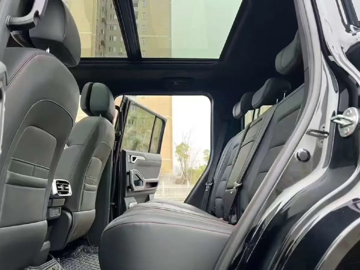 2023 Jetour Traveller 2.0T 254HP L4 7DCT,autocango,china used car exporter,china ev exporter,chinese used car exporter,chinese used ev exporter