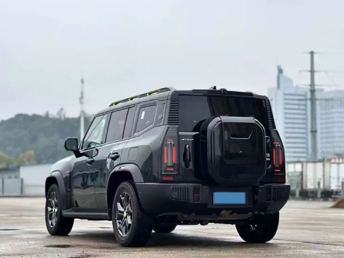 2023 Jetour Traveller 2.0T 254HP L4 7DCT,autocango,china used car exporter,china ev exporter,chinese used car exporter,chinese used ev exporter