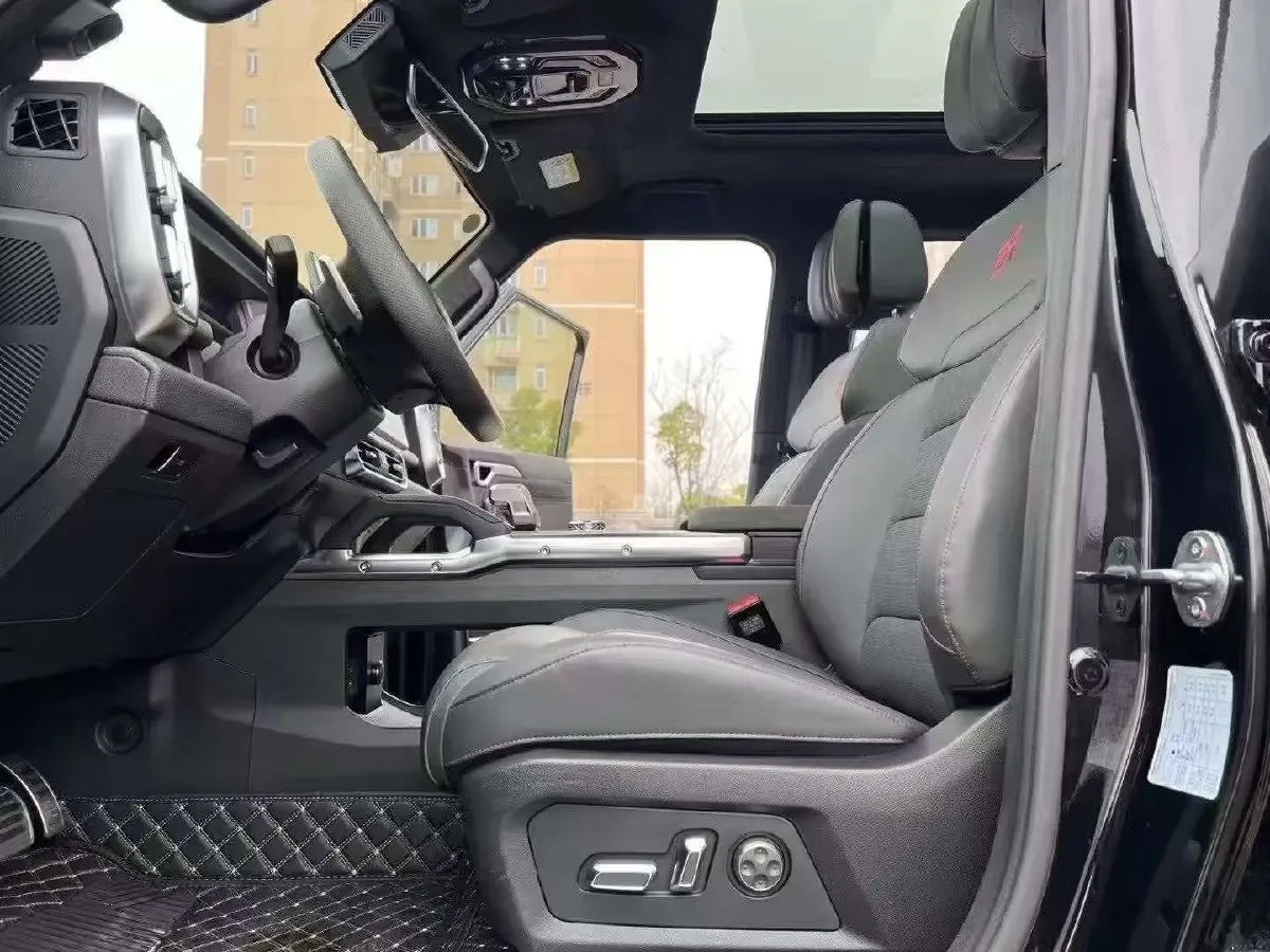 2023 Jetour Traveller 2.0T 254HP L4 7DCT,autocango,china used car exporter,china ev exporter,chinese used car exporter,chinese used ev exporter