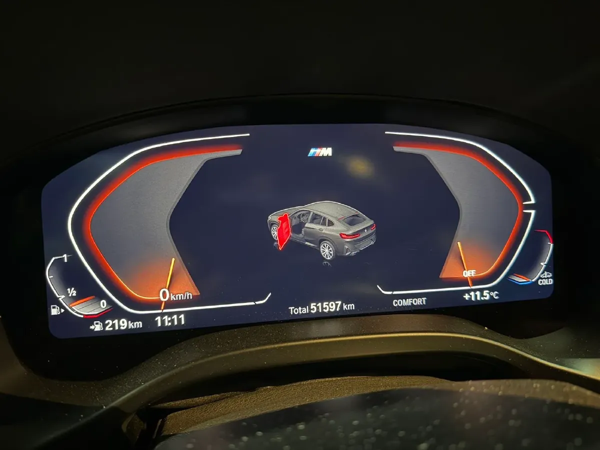 2021 BMW X4 2.0T 184HP L4 8AT,autocango,china used car exporter,china ev exporter,chinese used car exporter,chinese used ev exporter