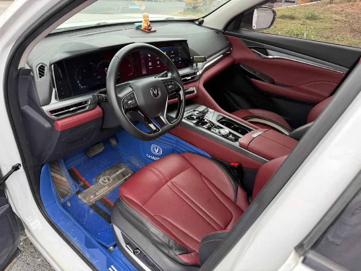 2021 ChangAn CS75 Plus 1.5T 178HP L4 6AT,autocango,china used car exporter,china ev exporter,chinese used car exporter,chinese used ev exporter