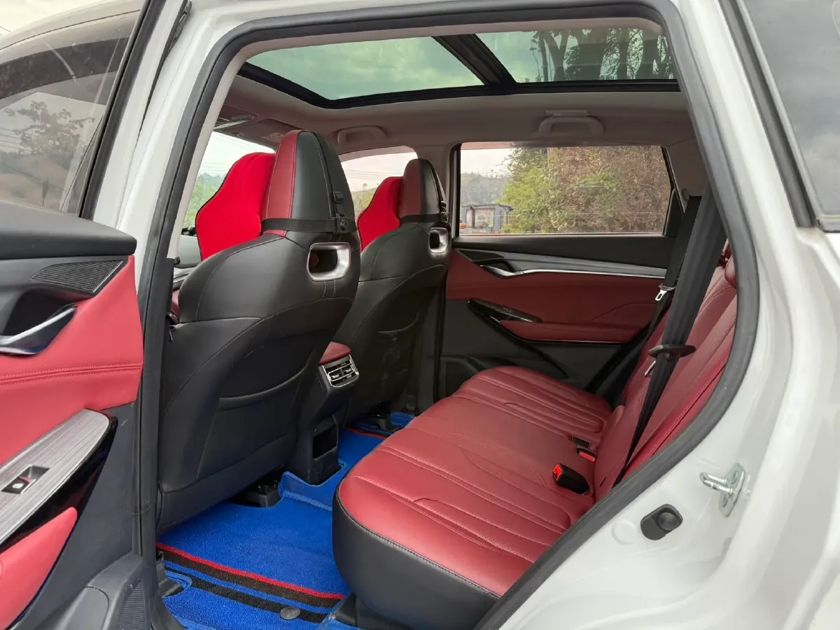 2021 ChangAn CS75 Plus 1.5T 178HP L4 6AT,autocango,china used car exporter,china ev exporter,chinese used car exporter,chinese used ev exporter