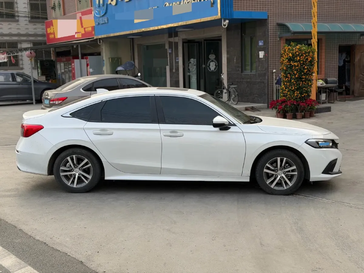 2023 Honda Civic 1.5T 182HP L4 CVT,autocango,china used car exporter,china ev exporter,chinese used car exporter,chinese used ev exporter