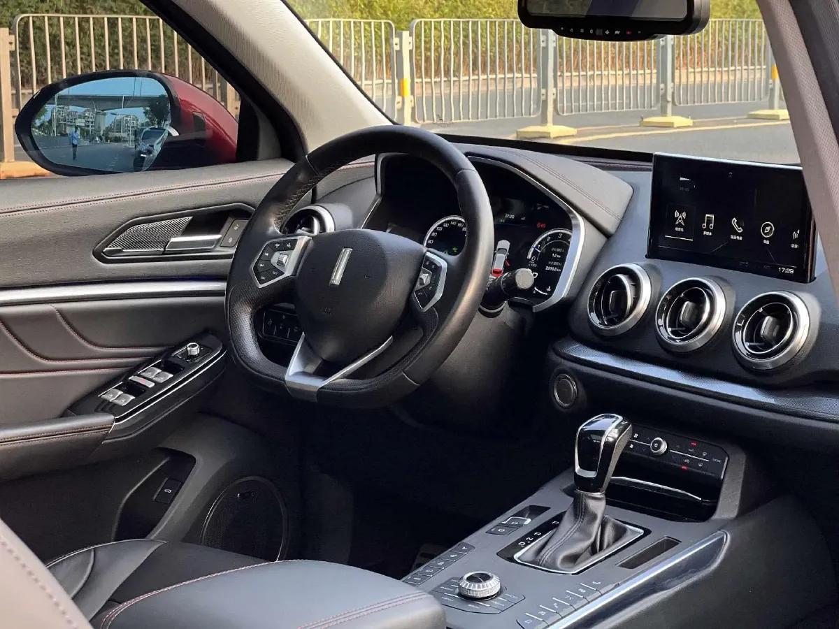 2017 WEY VV5 2.0T 197HP L4 7DCT,autocango,china used car exporter,china ev exporter,chinese used car exporter,chinese used ev exporter