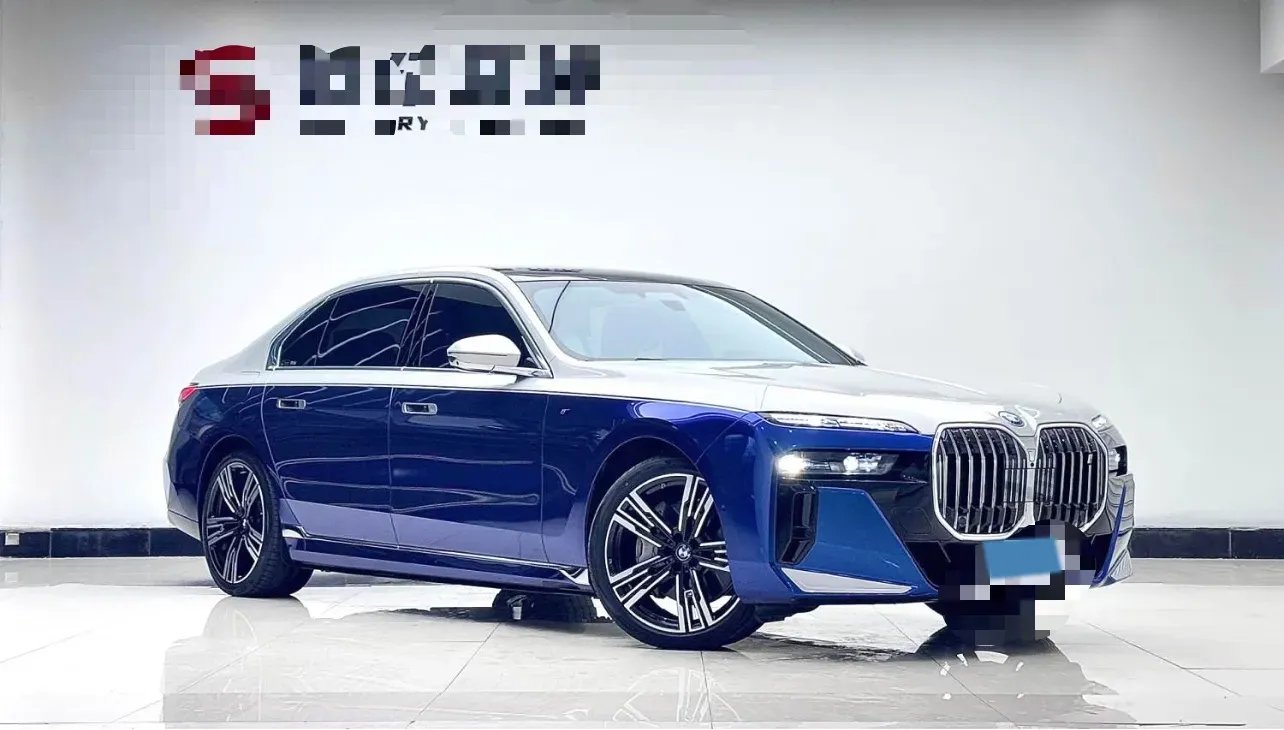 2023 BMW i7 BEV 101.7KWH,autocango,china used car exporter,china ev exporter,chinese used car exporter,chinese used ev exporter