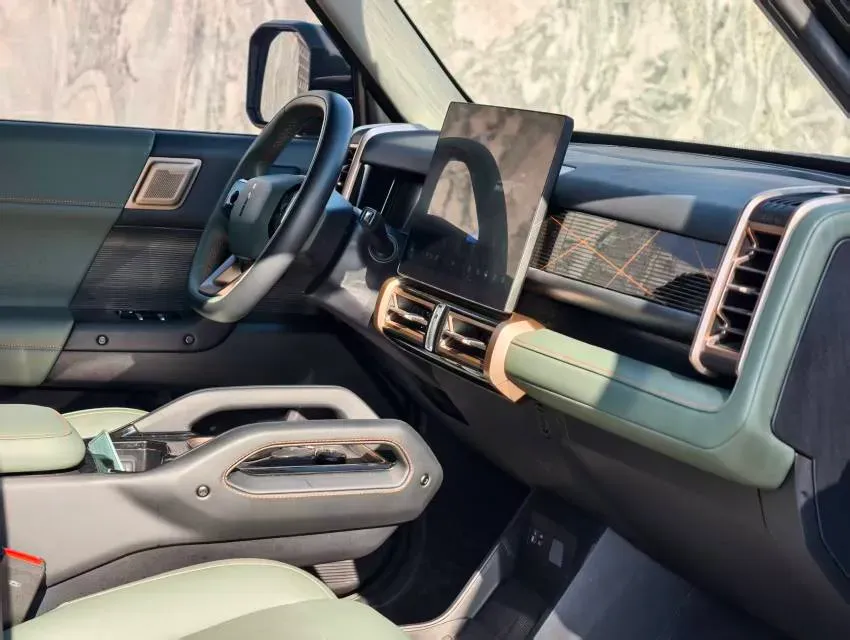 2024 iCAR iCAR 03T BEV 69.77KWH,autocango,china used car exporter,china ev exporter,chinese used car exporter,chinese used ev exporter