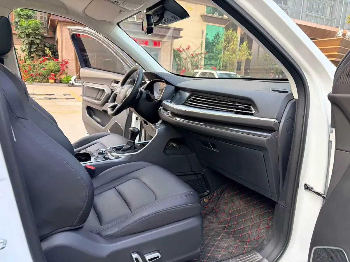 2018 Haval H6 1.5T 169HP L4 7DCT,autocango,china used car exporter,china ev exporter,chinese used car exporter,chinese used ev exporter