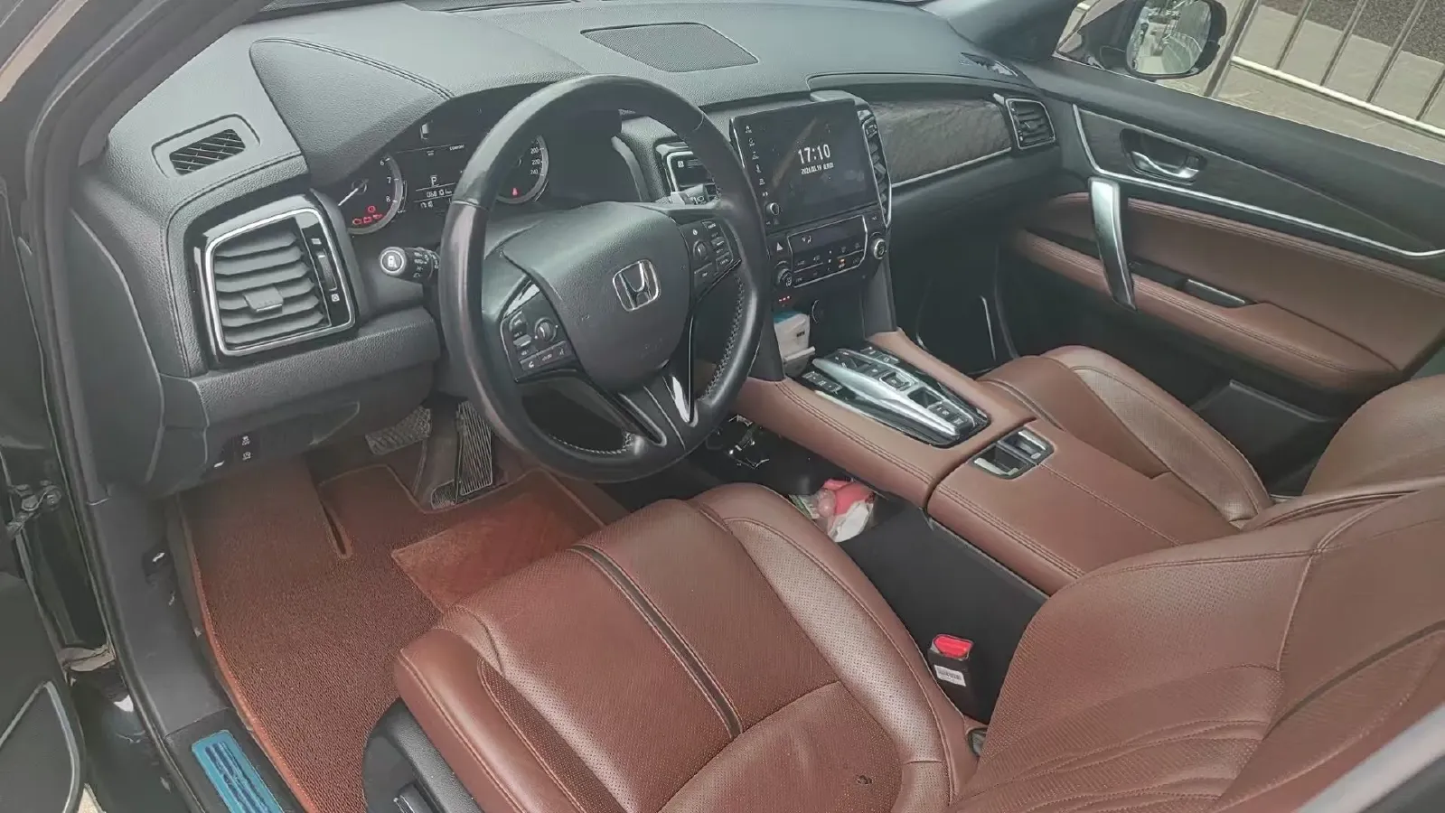 2020 Honda UR-V 2.0T 272HP L4 9AT,autocango,china used car exporter,china ev exporter,chinese used car exporter,chinese used ev exporter