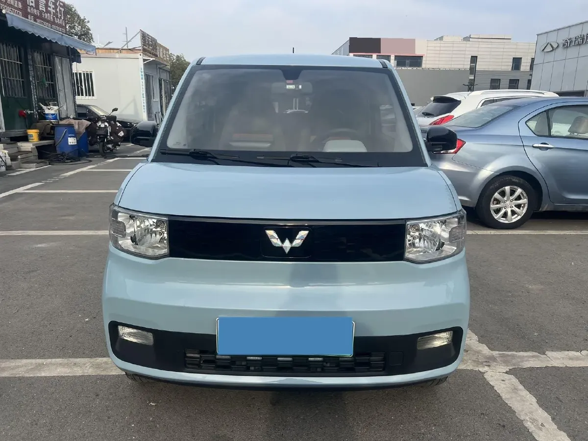 2021 WuLing HongGuang MINI EV BEV 13.8KWH,autocango,china used car exporter,china ev exporter,chinese used car exporter,chinese used ev exporter