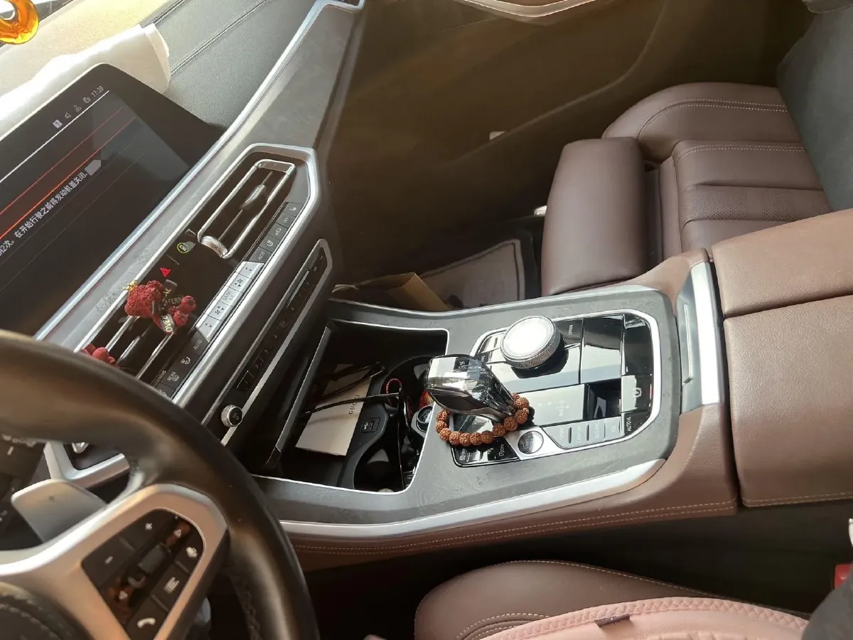 2021 BMW X5 2.0T 265HP L4 8AT,autocango,china used car exporter,china ev exporter,chinese used car exporter,chinese used ev exporter