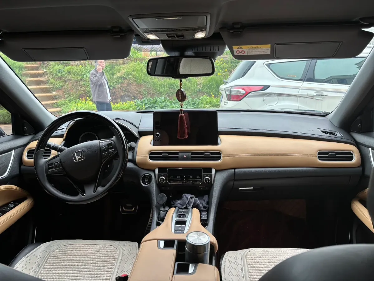 2023 Honda UR-V 2.0T 261HP L4 9AT,autocango,china used car exporter,china ev exporter,chinese used car exporter,chinese used ev exporter