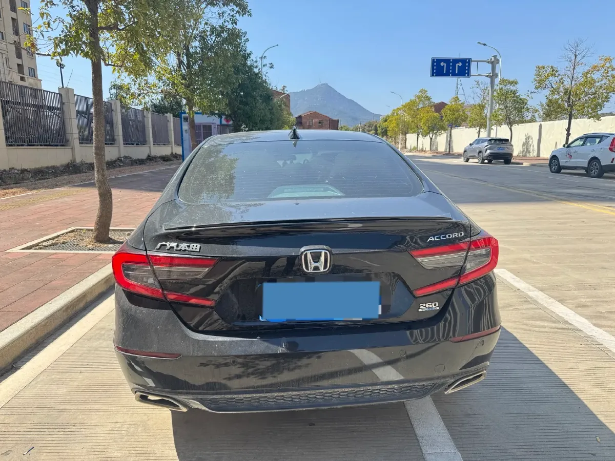 2022 Honda Accord 1.5T 194HP L4 CVT,autocango,china used car exporter,china ev exporter,chinese used car exporter,chinese used ev exporter