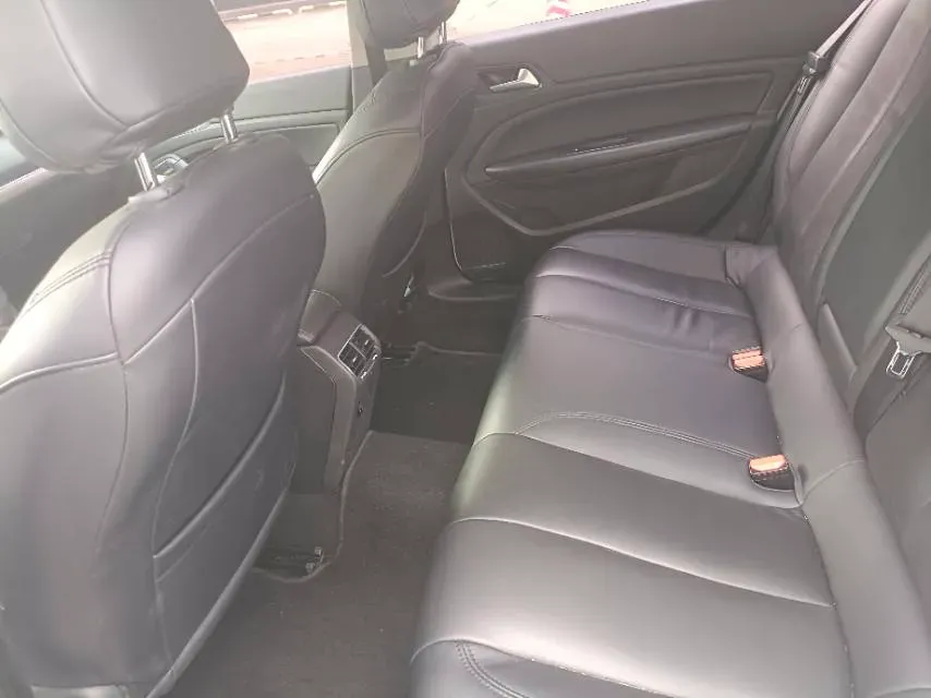 2014 Peugeot 408 1.8L 139HP L4 6AT,autocango,china used car exporter,china ev exporter,chinese used car exporter,chinese used ev exporter