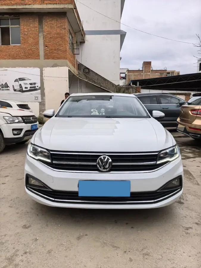 2019 MAXUS XinTu V80 2.5T 136HP L4 6MT,autocango,china used car exporter,china ev exporter,chinese used car exporter,chinese used ev exporter
