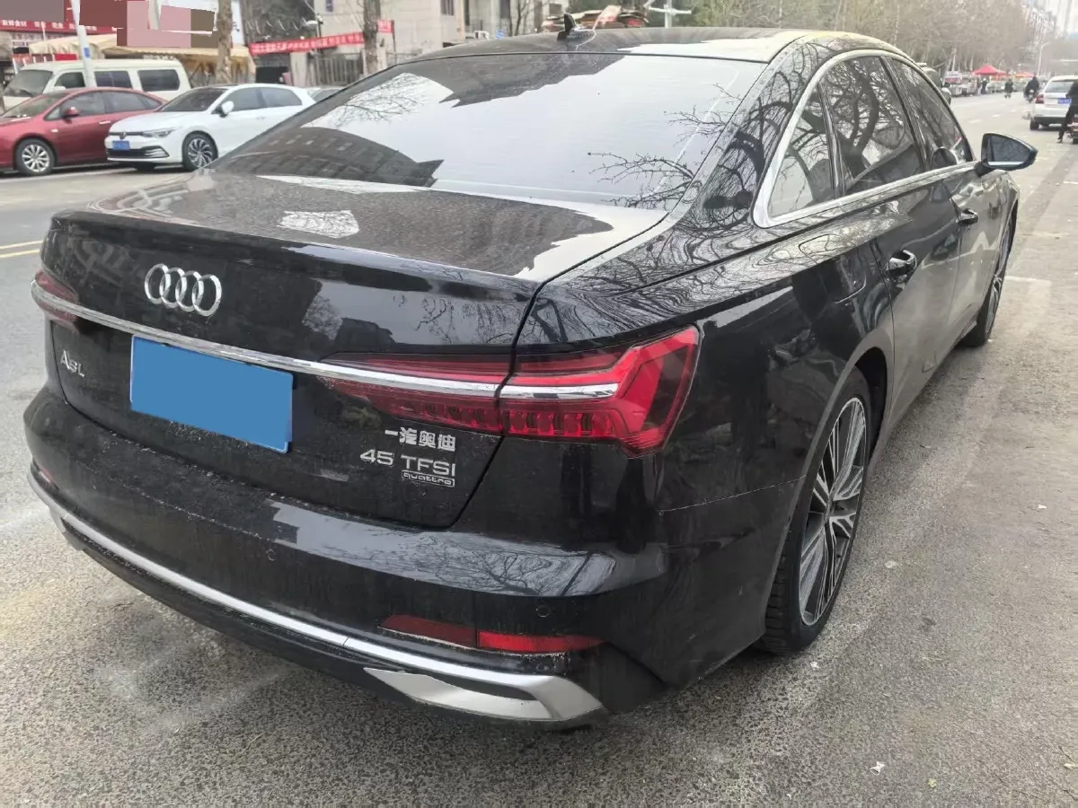 2023 Audi A6L 2.0T 245HP L4 7DCT,autocango,china used car exporter,china ev exporter,chinese used car exporter,chinese used ev exporter