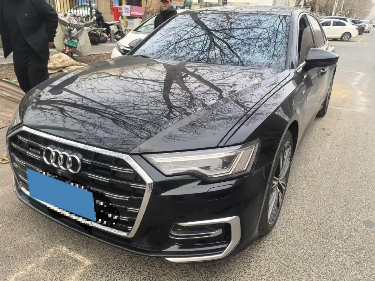 2023 Audi A6L 2.0T 245HP L4 7DCT,autocango,china used car exporter,china ev exporter,chinese used car exporter,chinese used ev exporter