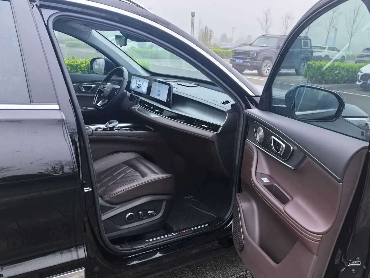 2024 Chery Tiggo 8 PRO 2.0T 254HP L4 8AT,autocango,china used car exporter,china ev exporter,chinese used car exporter,chinese used ev exporter