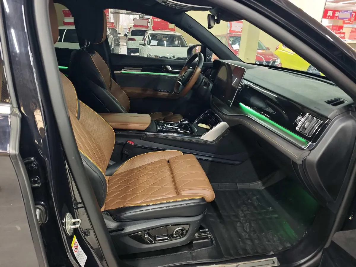 2021 Nissan Teana 2.0T 243HP L4 CVT,autocango,china used car exporter,china ev exporter,chinese used car exporter,chinese used ev exporter