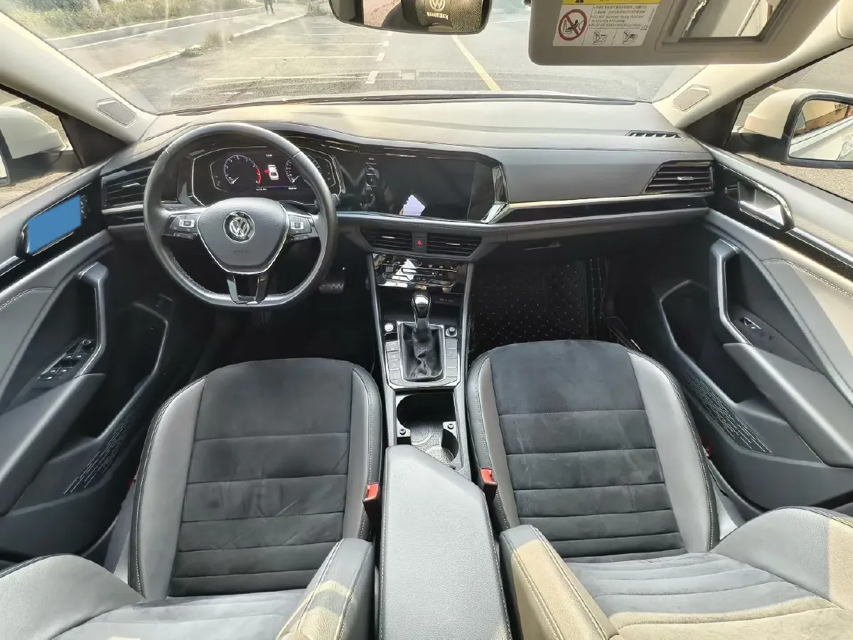 2021 Volkswagen Sagitar 1.4T 150HP L4 7DCT,autocango,china used car exporter,china ev exporter,chinese used car exporter,chinese used ev exporter