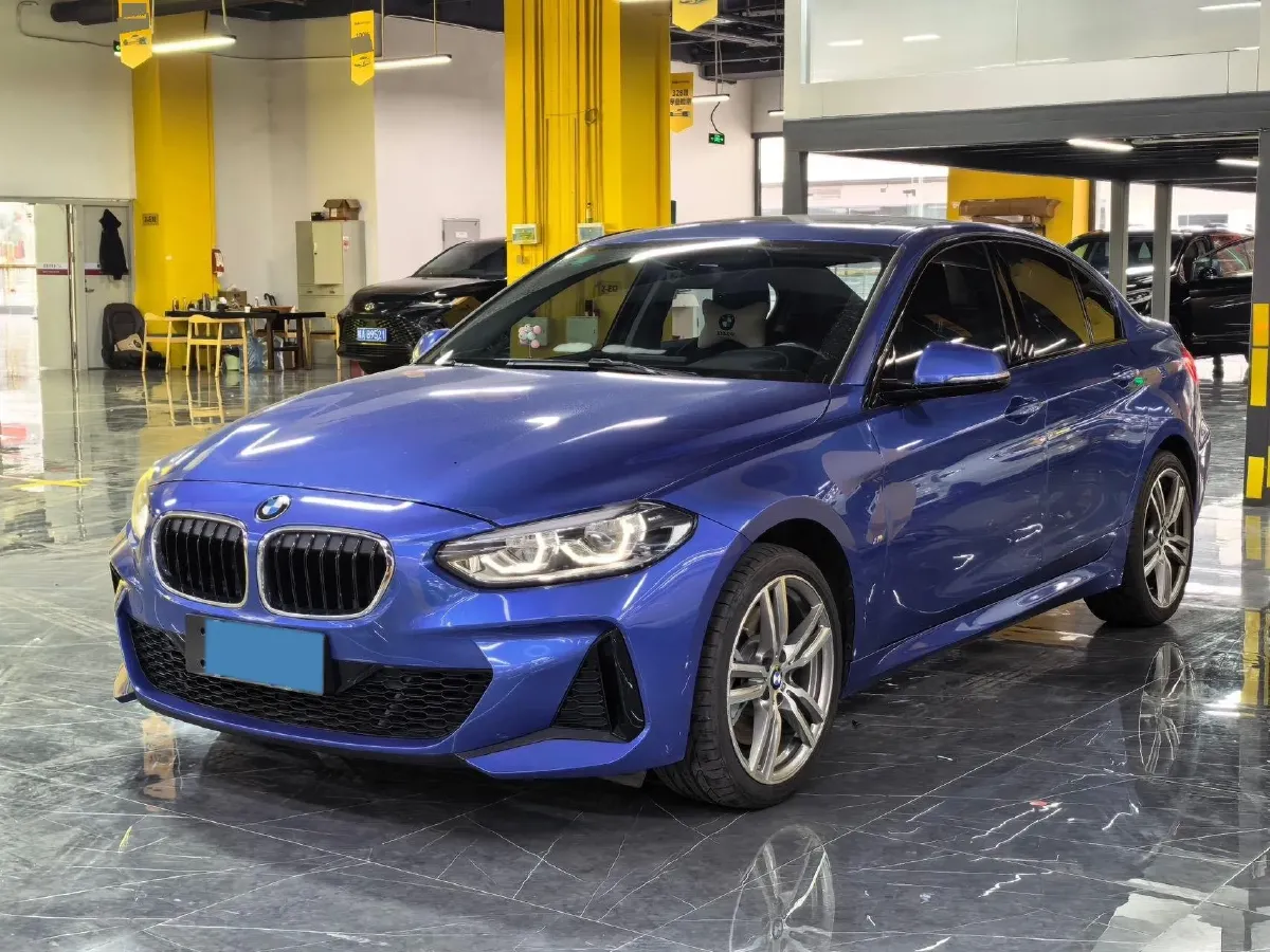 2020 BMW 1 Series 2.0T 192HP L4 7DCT,autocango,china used car exporter,china ev exporter,chinese used car exporter,chinese used ev exporter