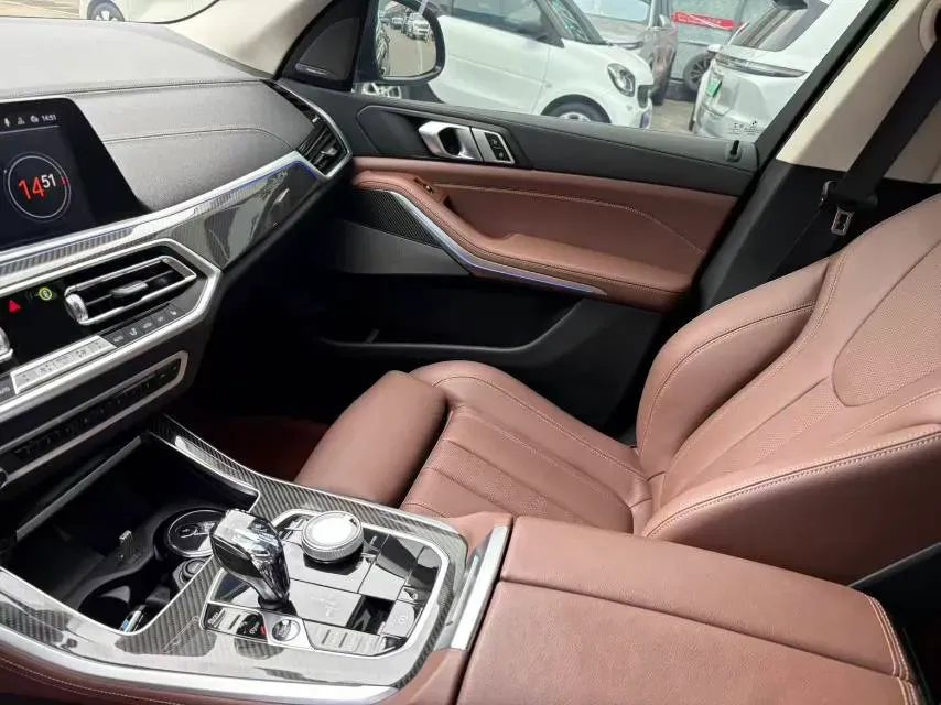 2021 BMW X5 3.0T 340HP L6 8AT,autocango,china used car exporter,china ev exporter,chinese used car exporter,chinese used ev exporter