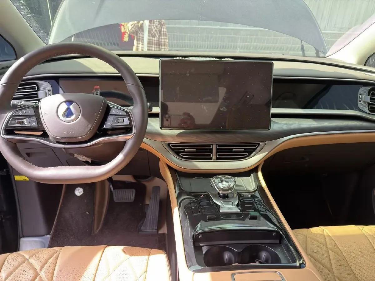 2024 Denza D9 1.5T 139HP L4 E-CVT PHEV 20.39KWH,autocango,china used car exporter,china ev exporter,chinese used car exporter,chinese used ev exporter